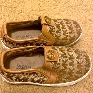 Michael Kors Kids Shoes. Size 8
